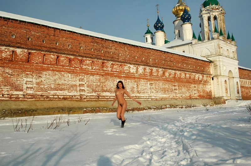 young girl loves the snow