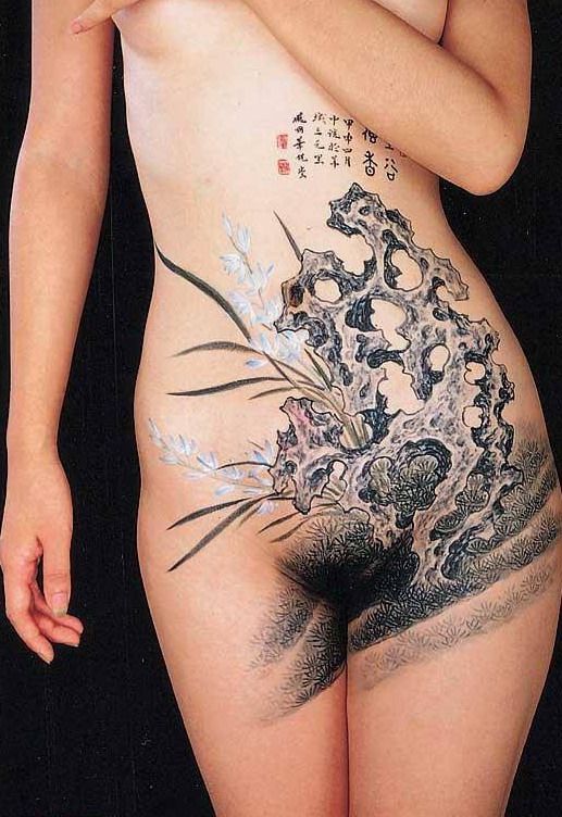 asian girl with japanese body painting