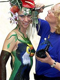 Nake.Me search results: body art girl painting